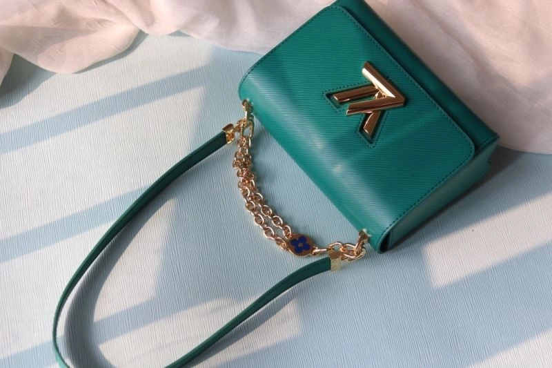 Louis Vuitton Satchel Bags Effortless 80211