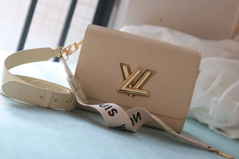 Louis Vuitton Satchel Bags Versatile 80199