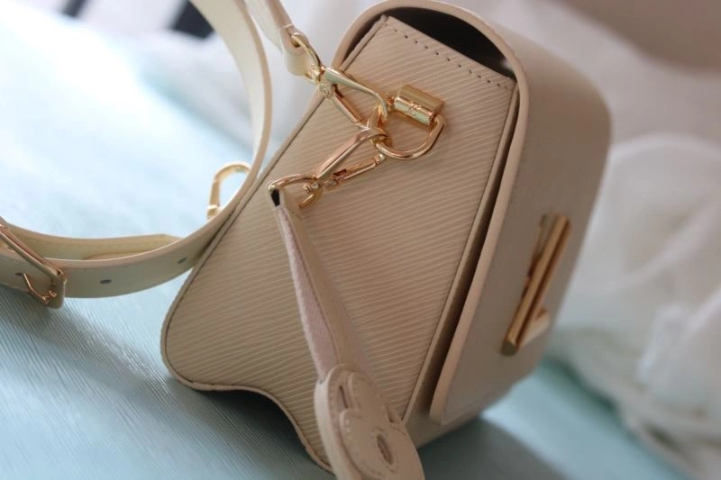 Louis Vuitton Satchel Bags Versatile 80199