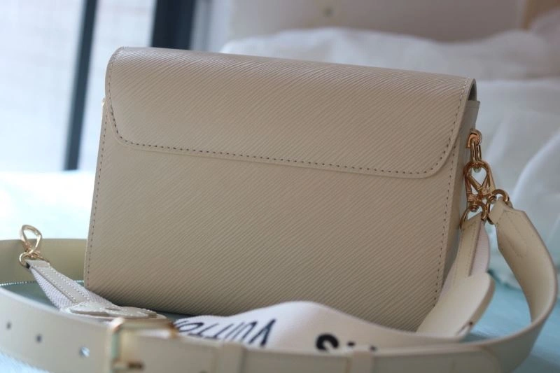 Louis Vuitton Satchel Bags Versatile 80199