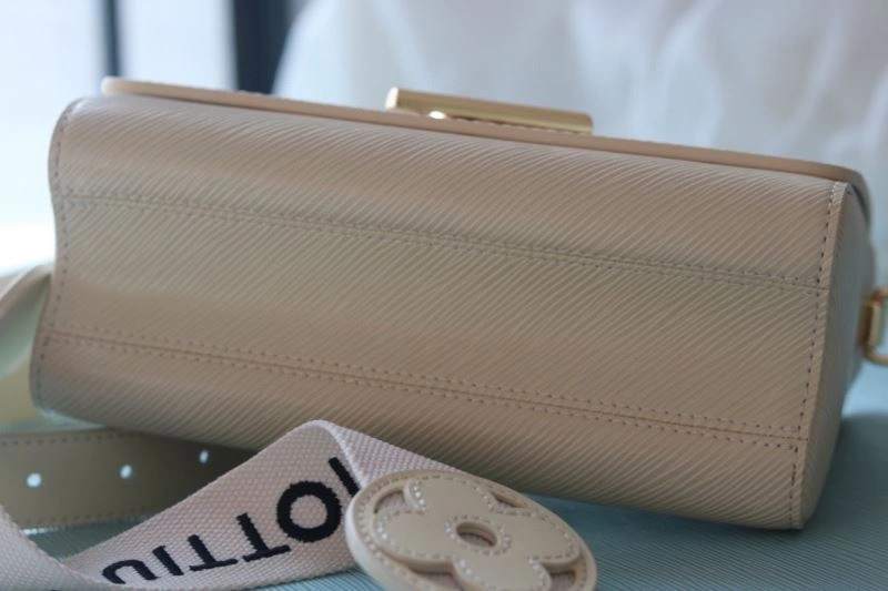 Louis Vuitton Satchel Bags Versatile 80199