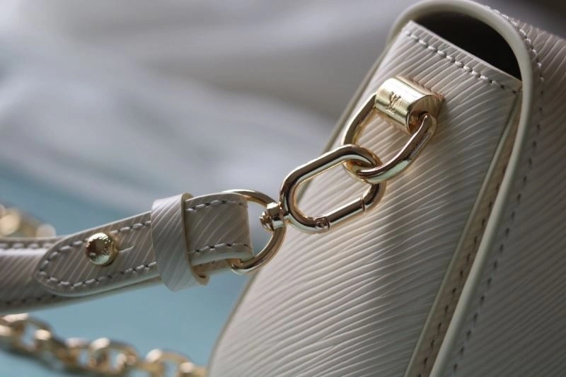 Louis Vuitton Satchel Bags TechFriendly 80176