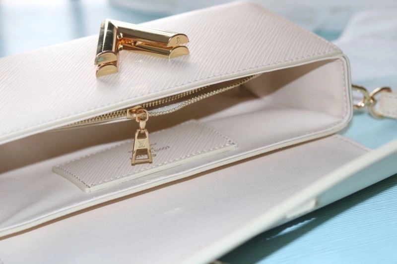 Louis Vuitton Satchel Bags TechFriendly 80176