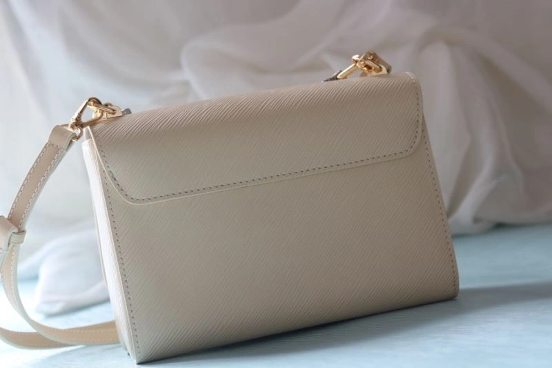 WaterResistant Louis Vuitton Satchel Bags 80150
