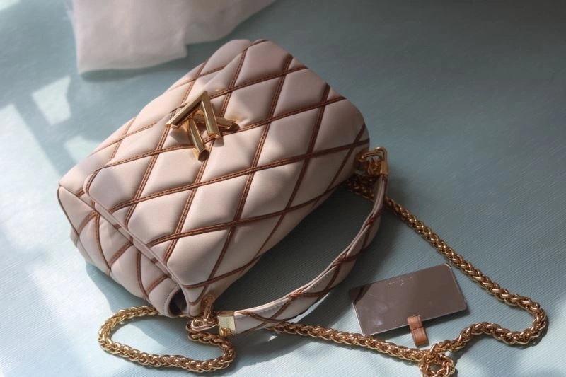 Versatile Louis Vuitton Satchel Bags 80146