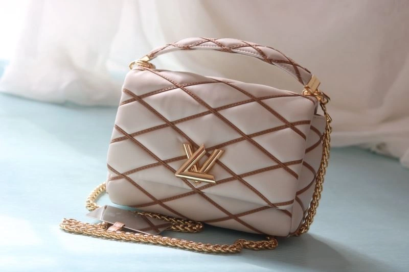 Versatile Louis Vuitton Satchel Bags 80146