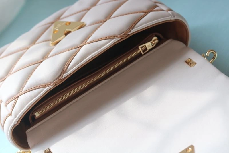 Versatile Louis Vuitton Satchel Bags 80146