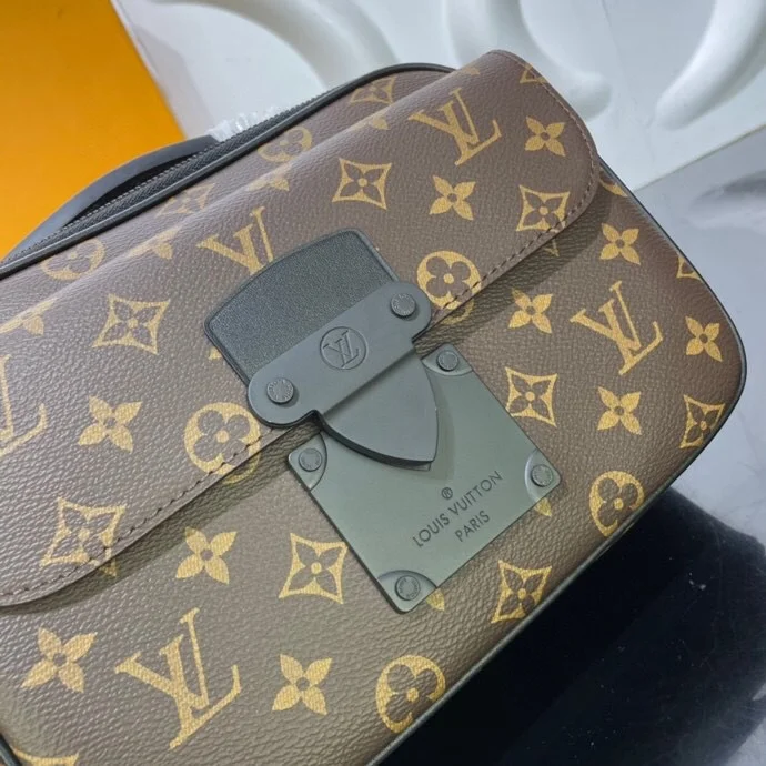 Louis Vuitton Satchel Bags FashionForward 41772