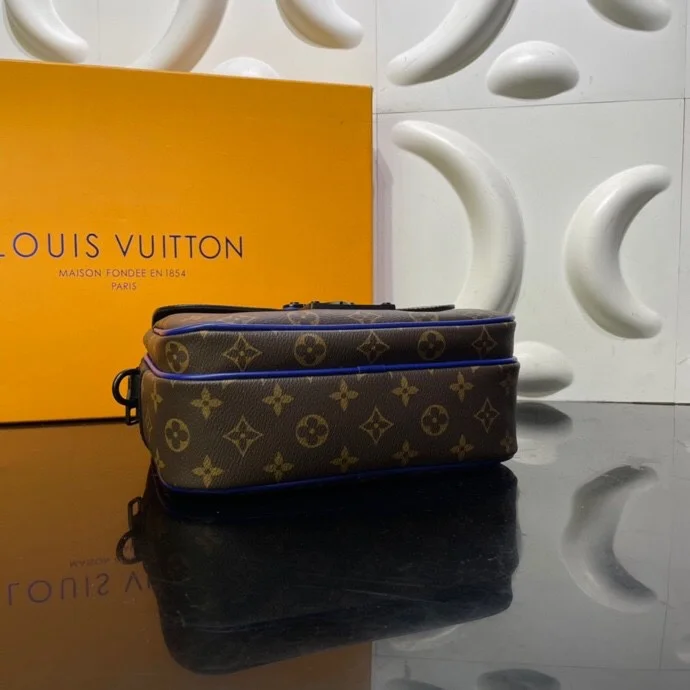 Louis Vuitton Satchel Bags Bold 41767