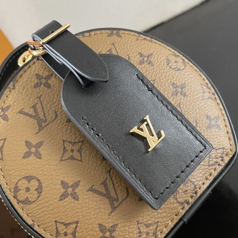 WaterResistant Louis Vuitton Satchel Bags 41585