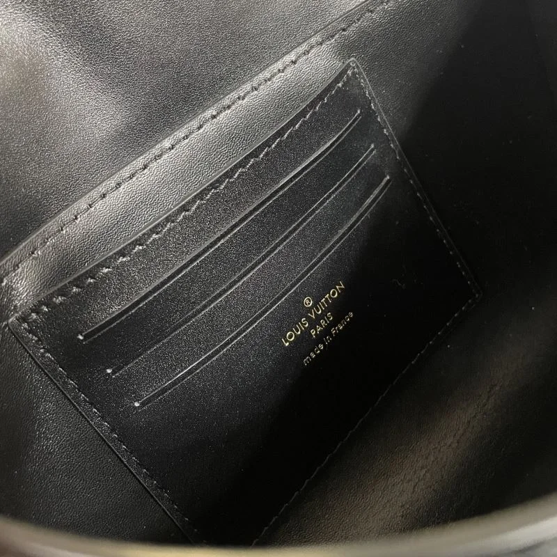Stretchable Louis Vuitton Satchel Bags 41583