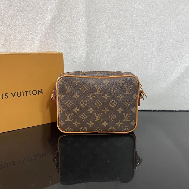 WeatherProof Louis Vuitton Satchel Bags 41598