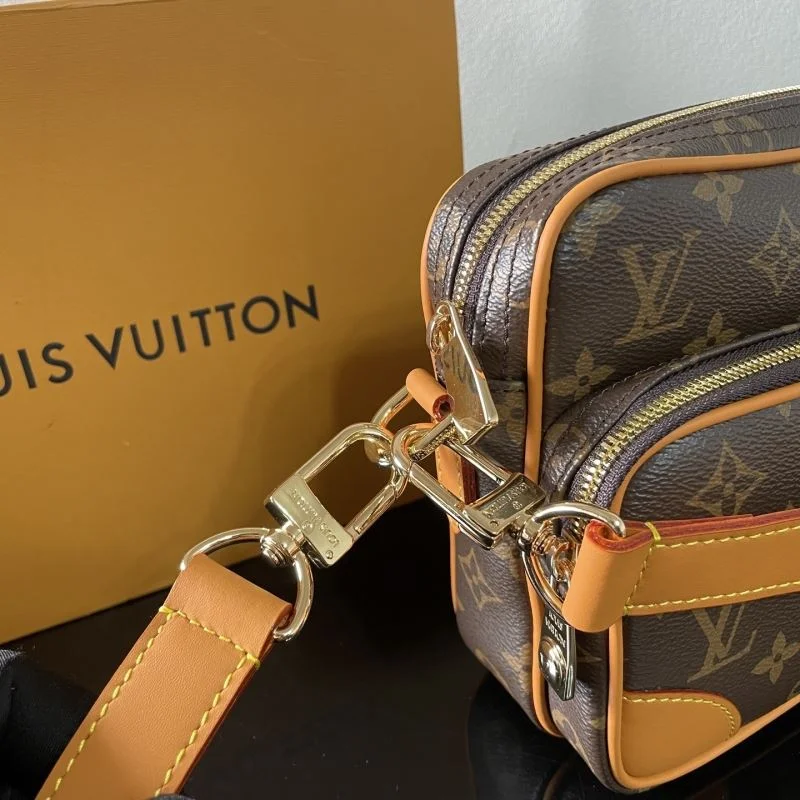 WeatherProof Louis Vuitton Satchel Bags 41598