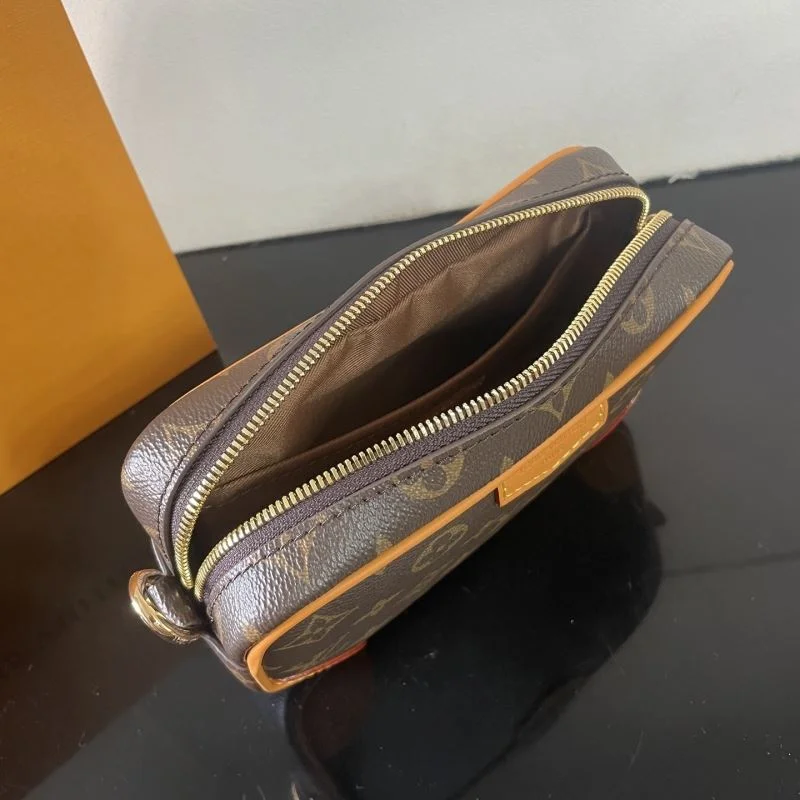 Flexible Louis Vuitton Satchel Bags 41596