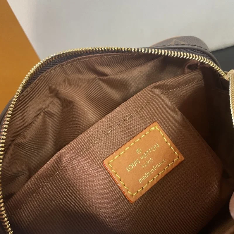 Flexible Louis Vuitton Satchel Bags 41596