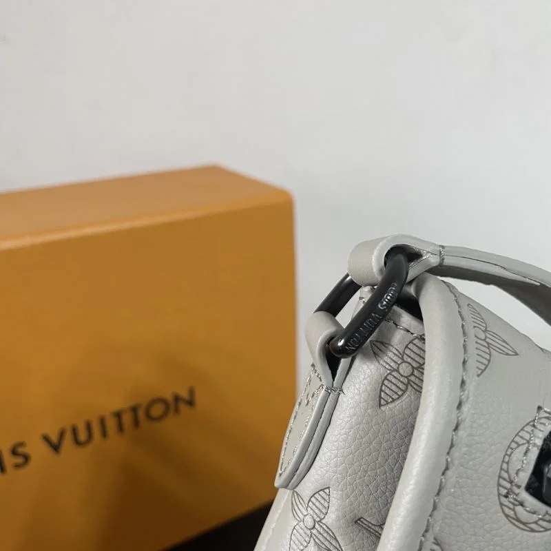 Louis Vuitton Satchel Bags Trendy 41531