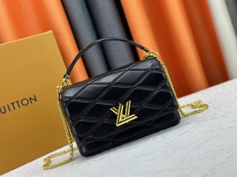 Minimalist Louis Vuitton Satchel Bags 80541