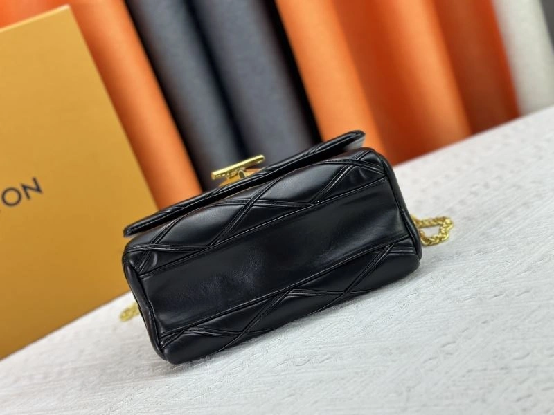 Minimalist Louis Vuitton Satchel Bags 80541