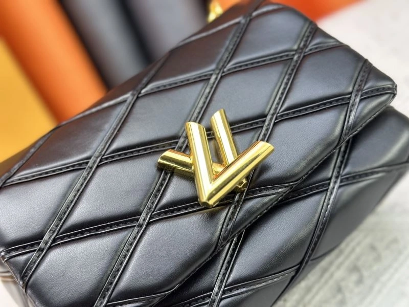 Minimalist Louis Vuitton Satchel Bags 80541