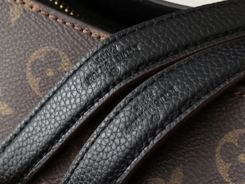Breathable Louis Vuitton Satchel Bags 88603