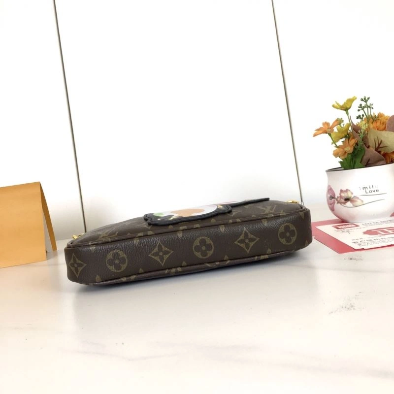 WaterResistant Louis Vuitton Satchel Bags 88566