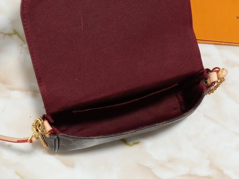 Snug Louis Vuitton Satchel Bags 88564