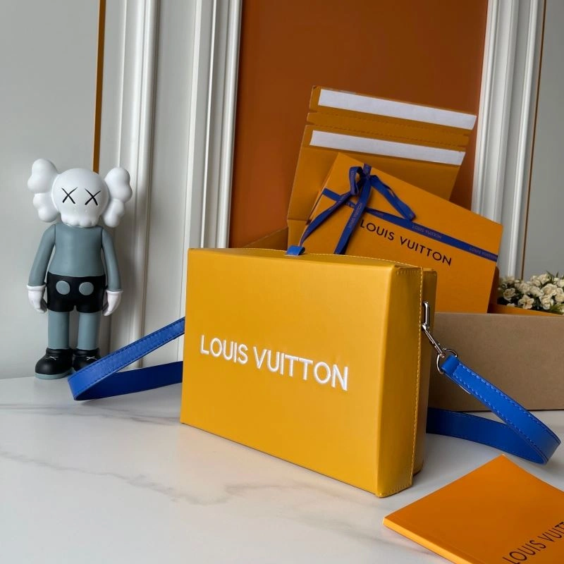 Unisex Louis Vuitton Satchel Bags 88598