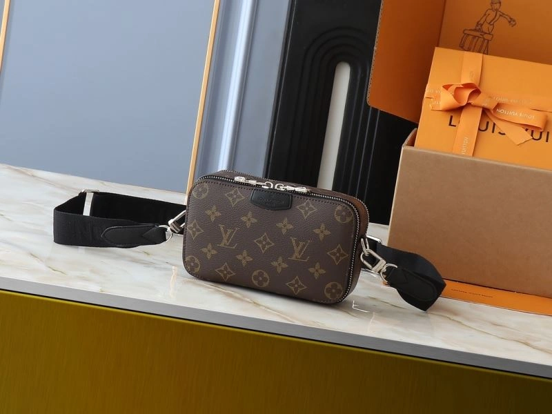 Louis Vuitton Satchel Bags Sleek 88552