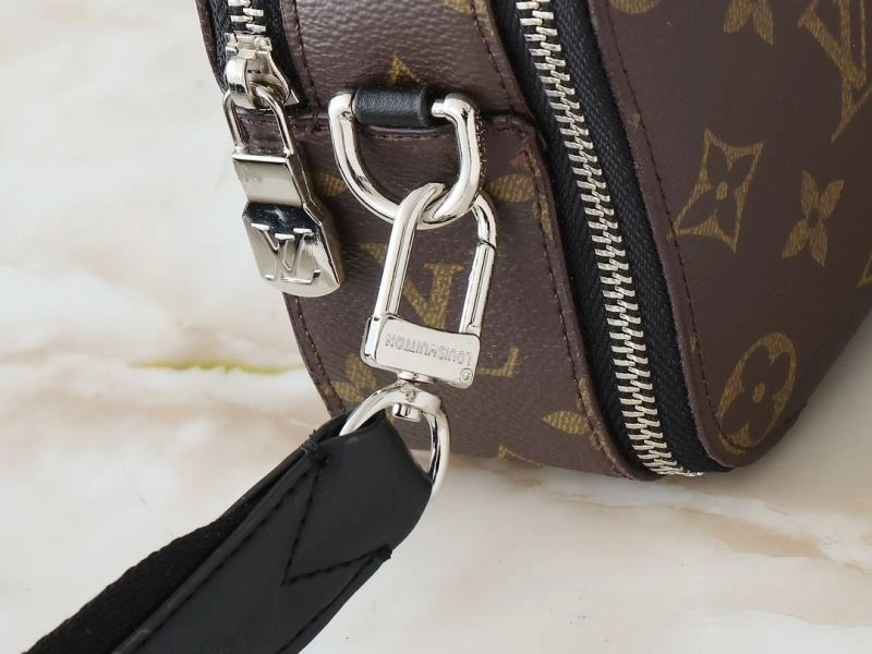 Louis Vuitton Satchel Bags Sleek 88552