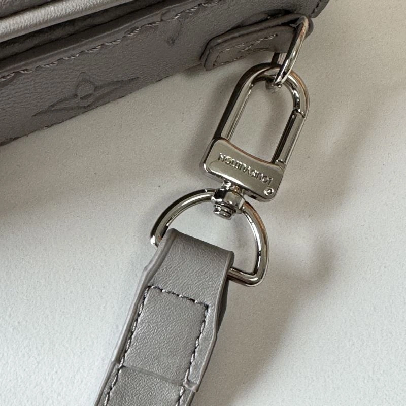 MoistureWicking Louis Vuitton Satchel Bags 88547