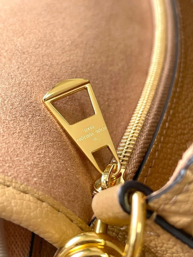 Stylish Louis Vuitton Satchel Bags 41166