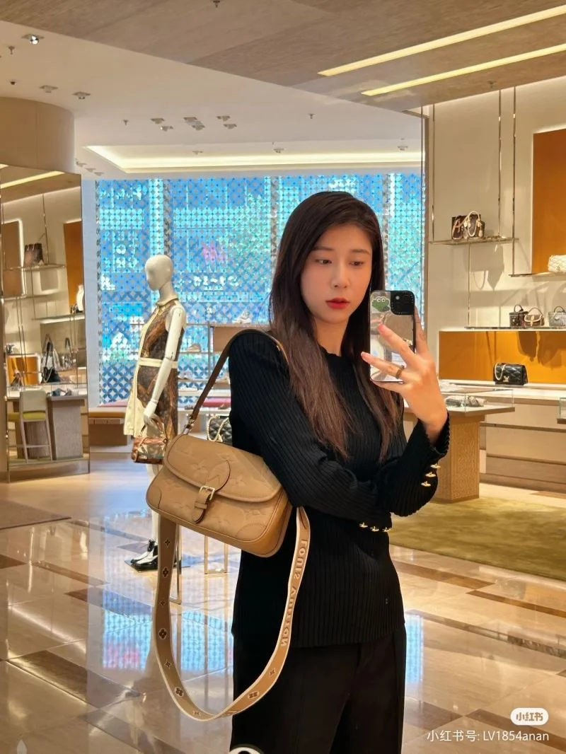 Stylish Louis Vuitton Satchel Bags 41166
