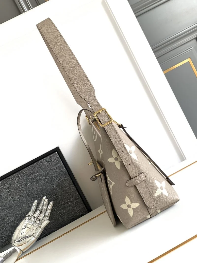 UrbanChic Louis Vuitton Satchel Bags 41154