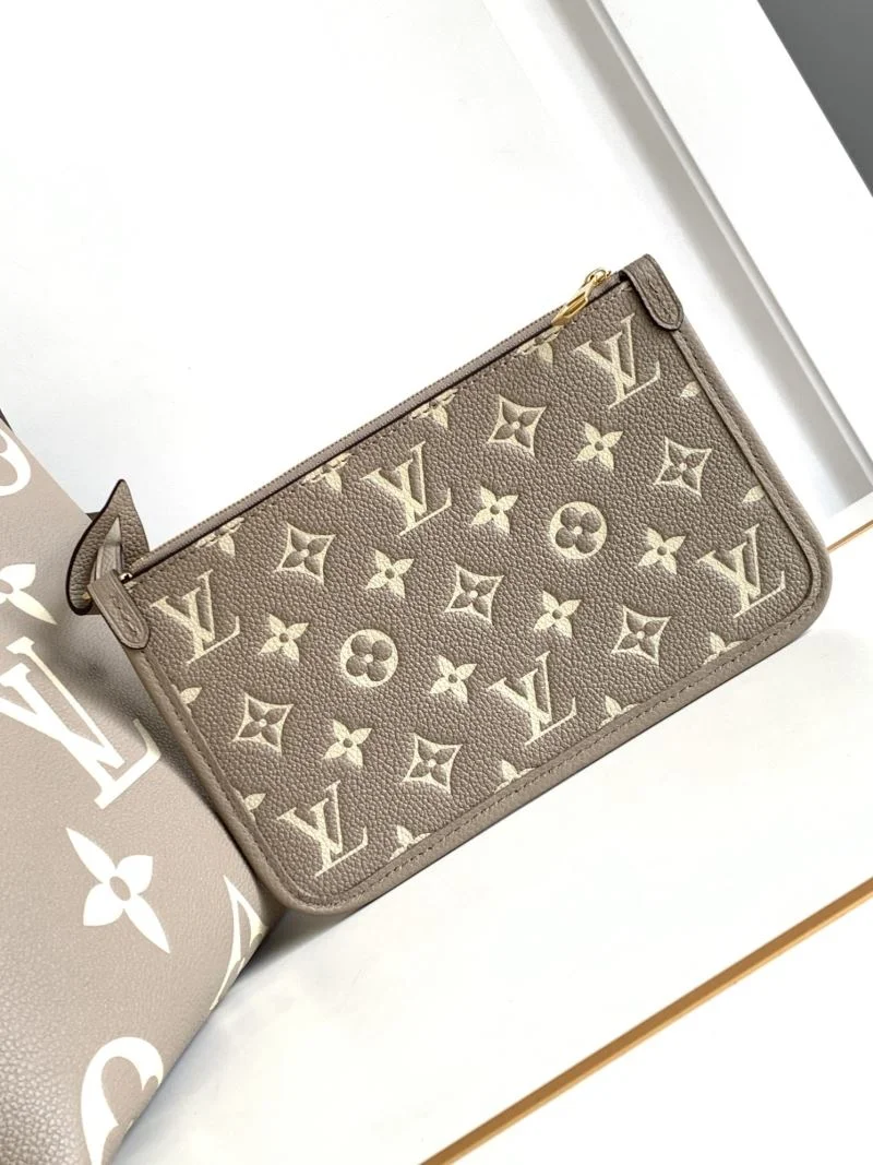 UrbanChic Louis Vuitton Satchel Bags 41154