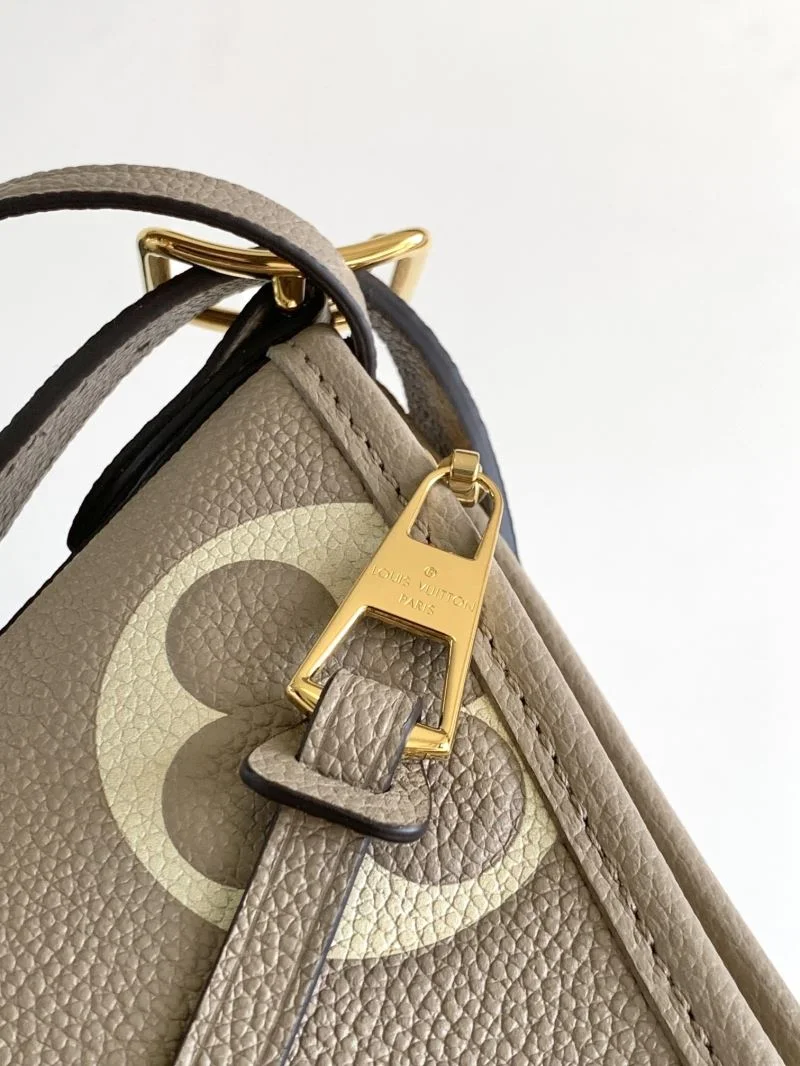 UrbanChic Louis Vuitton Satchel Bags 41154