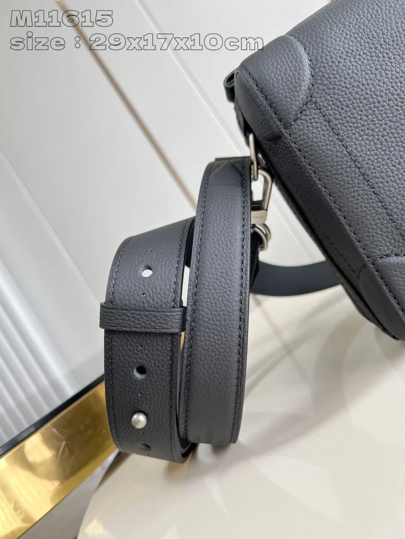 OdorResistant Louis Vuitton Satchel Bags 40532