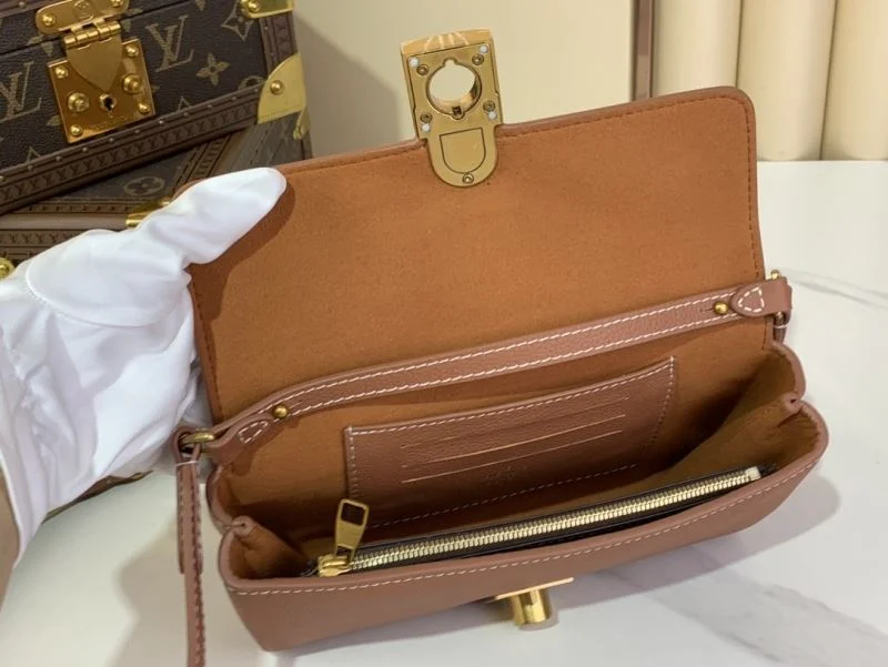 Louis Vuitton Satchel Bags Versatile 40522