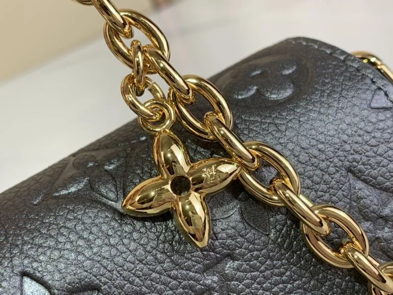 Sporty Louis Vuitton Satchel Bags 40508