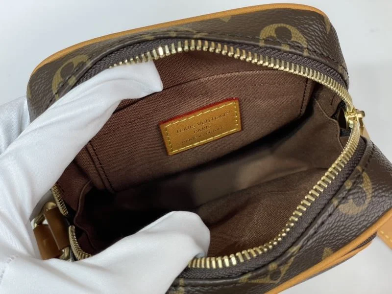 Sporty Louis Vuitton Satchel Bags 40467