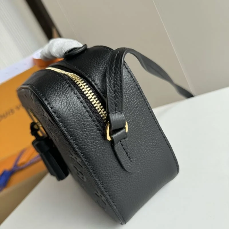 ZipUp Louis Vuitton Satchel Bags 49333