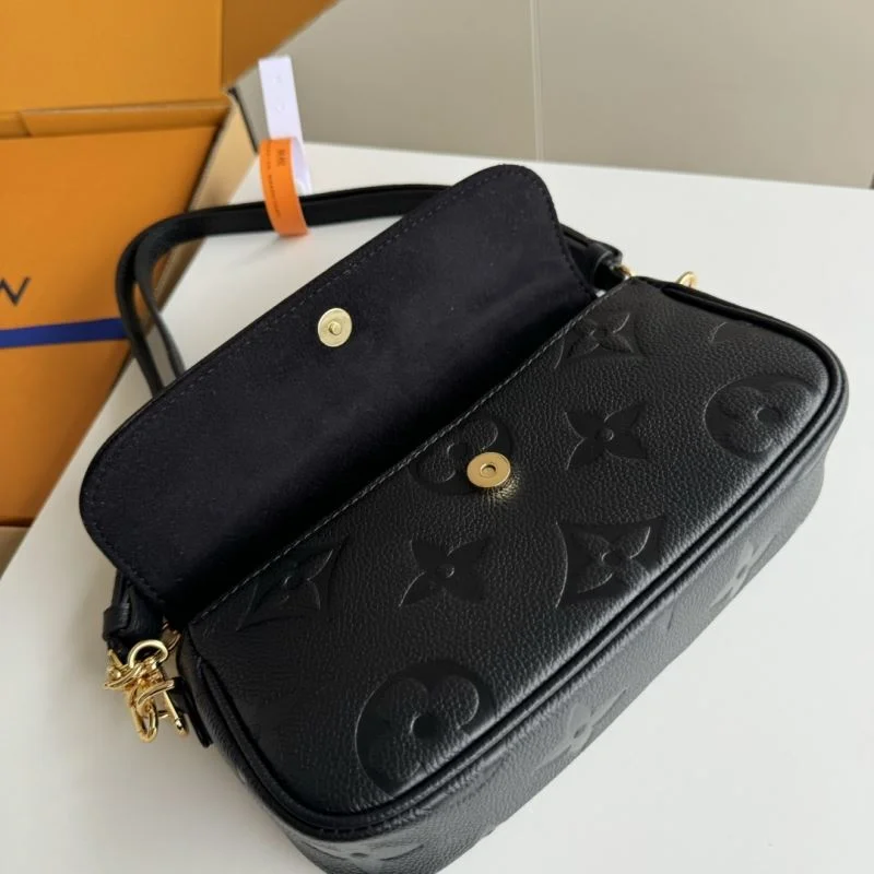 TravelReady Louis Vuitton Satchel Bags 49278