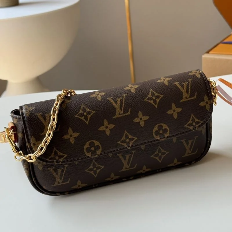Louis Vuitton Satchel Bags Trendsetting 49189