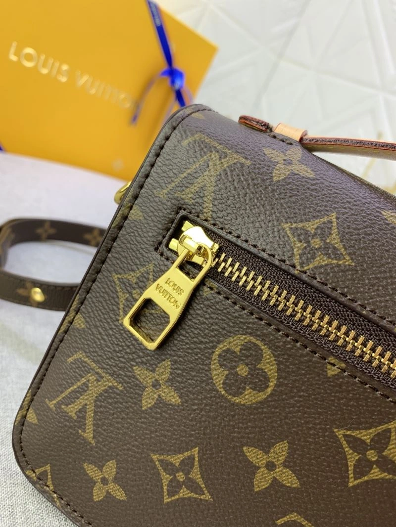 Louis Vuitton Satchel Bags TechFriendly 79799