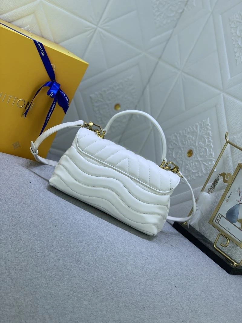 Louis Vuitton Satchel Bags Trendsetting 79755
