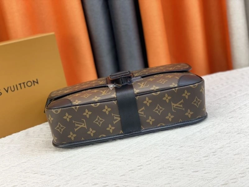 Unisex Louis Vuitton Satchel Bags 79737