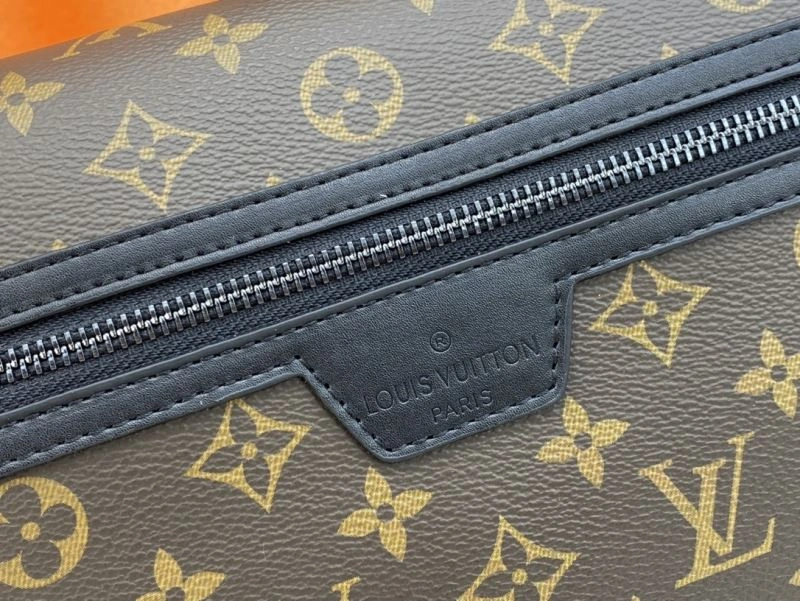 Unisex Louis Vuitton Satchel Bags 79737