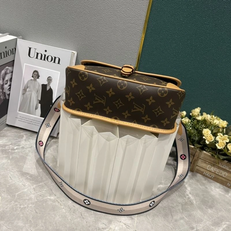 Breathable Louis Vuitton Satchel Bags 79721