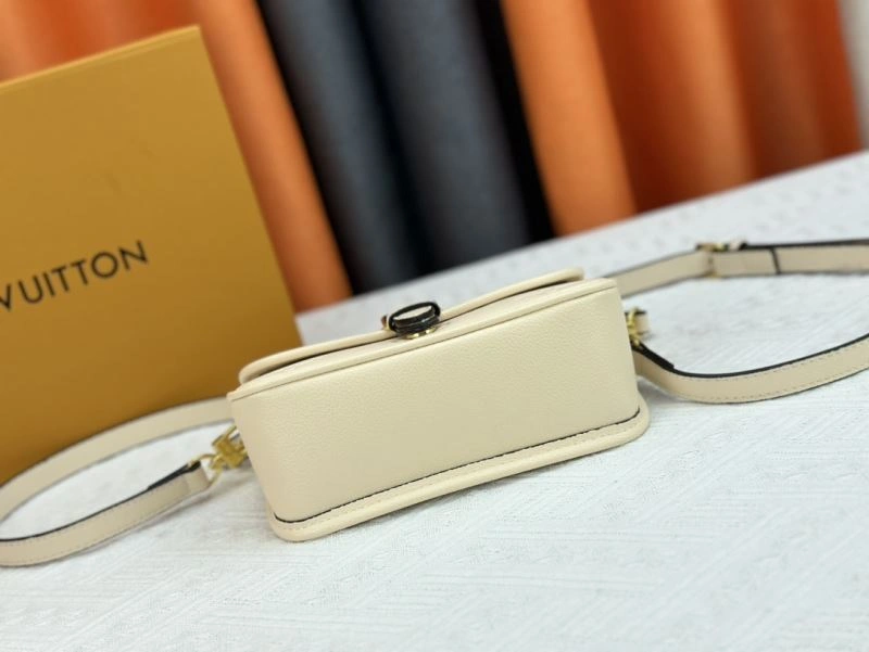 WaterResistant Louis Vuitton Satchel Bags 79717