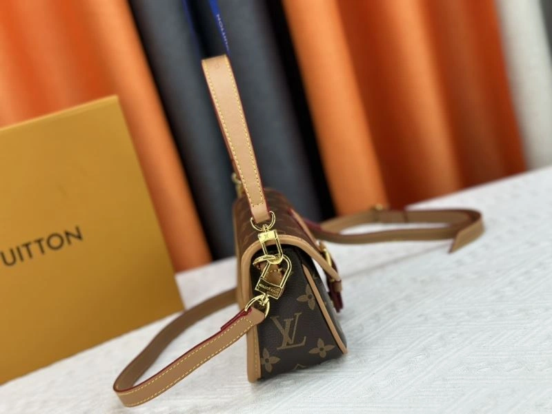 Louis Vuitton Satchel Bags Snug 79701