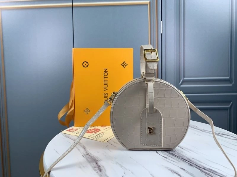 MoistureWicking Louis Vuitton Satchel Bags 79715